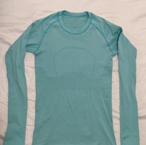 Lululemon Swiftly Tech Long Sleeve Crew Heathered Angel Blue
